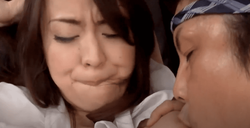 Chuyến đi công tác sung sướng cùng cô nàng có cái lồn dâm